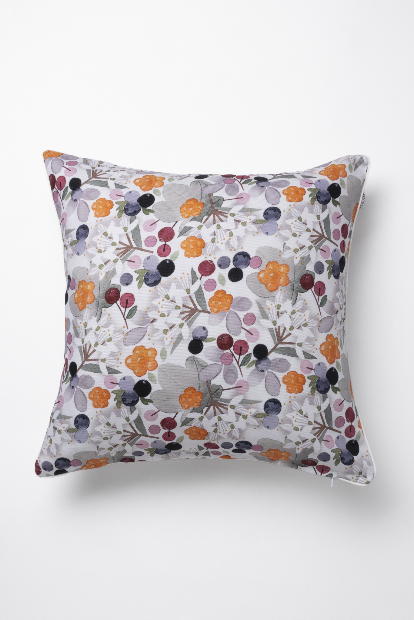 Metsämarja Cushion Cover