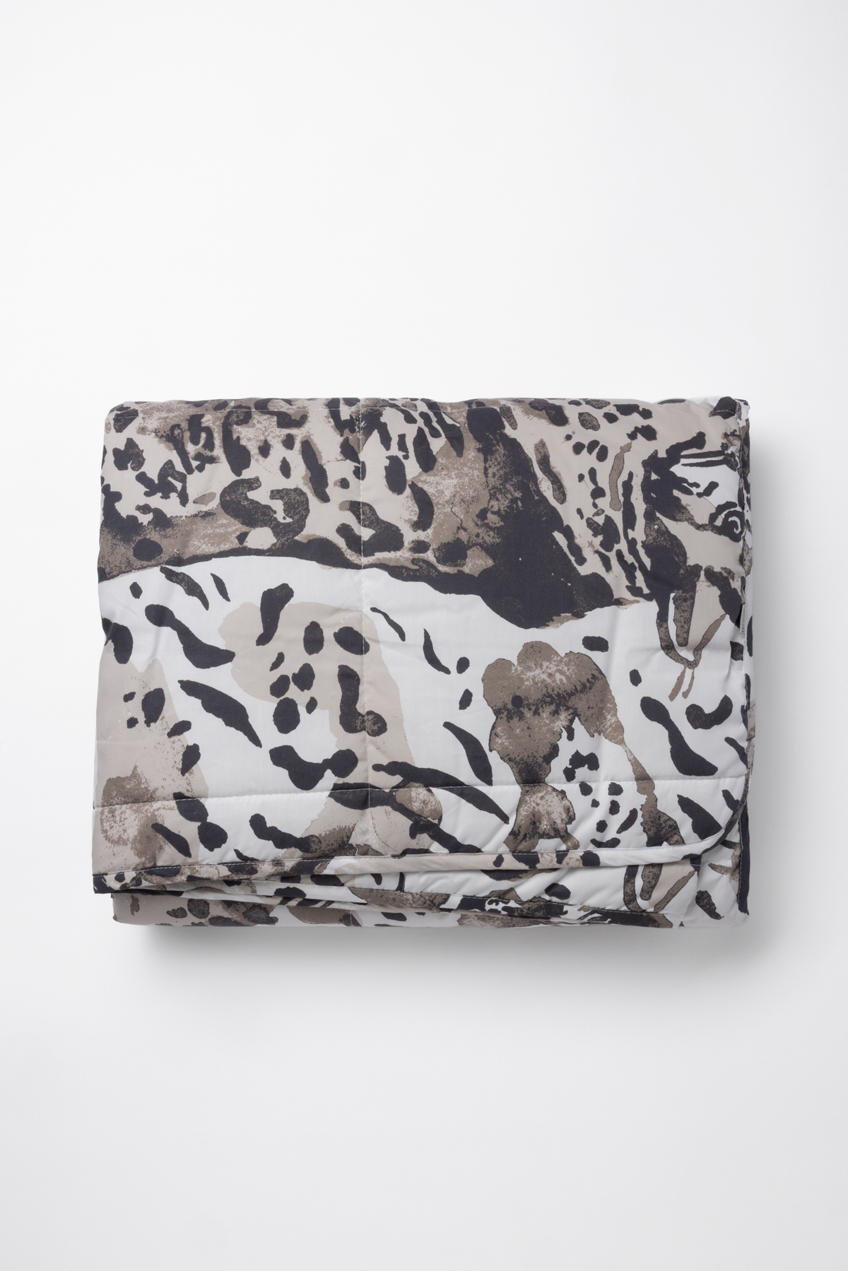 Villikissa Bedspread