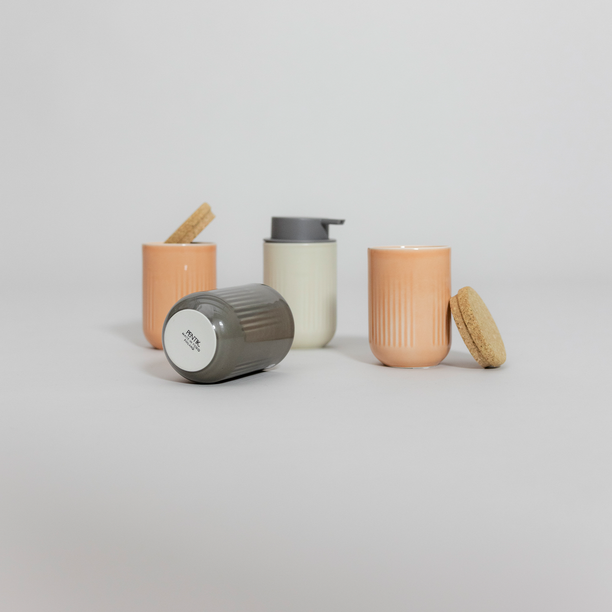 Uoma Jar