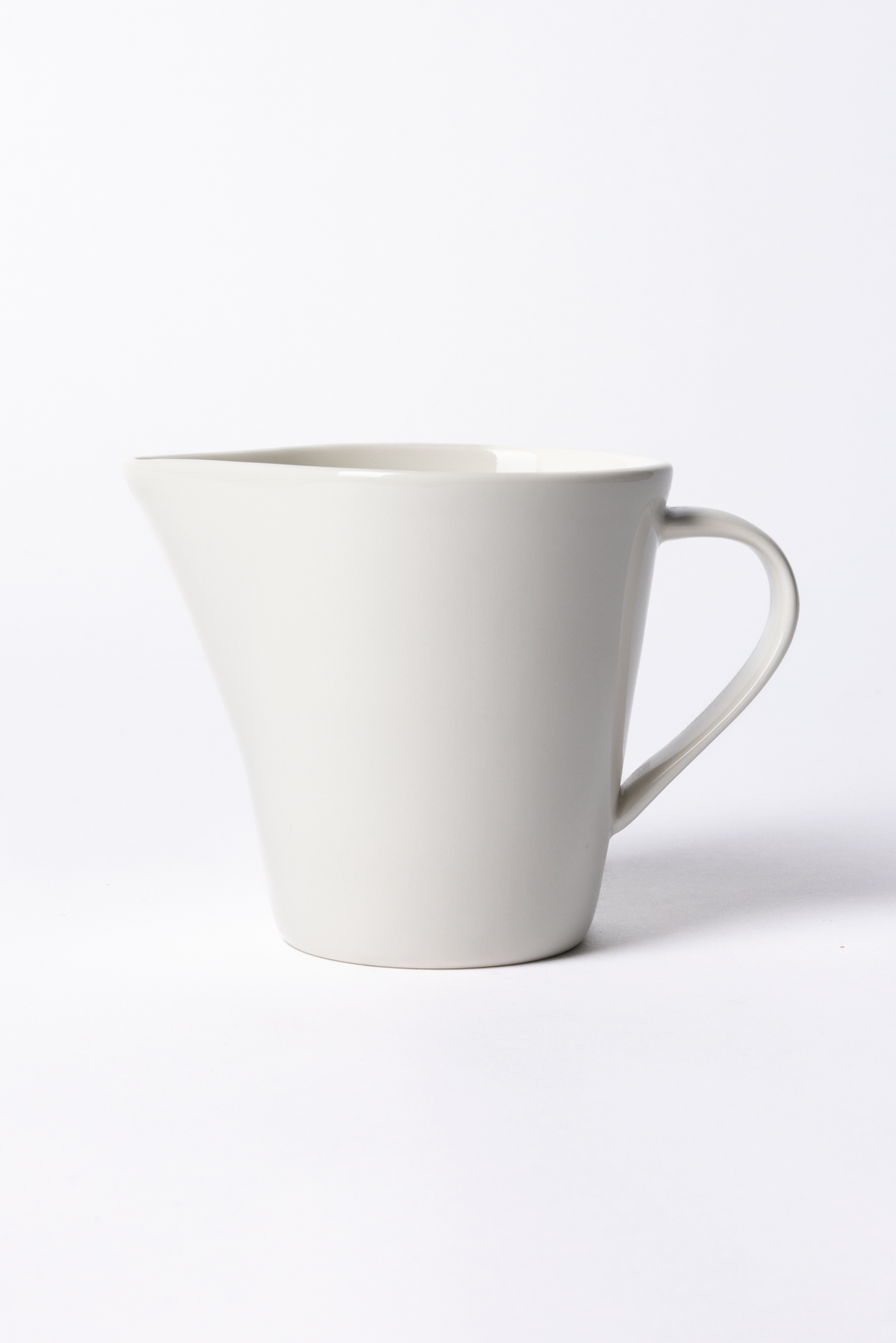 Anis Pitcher
