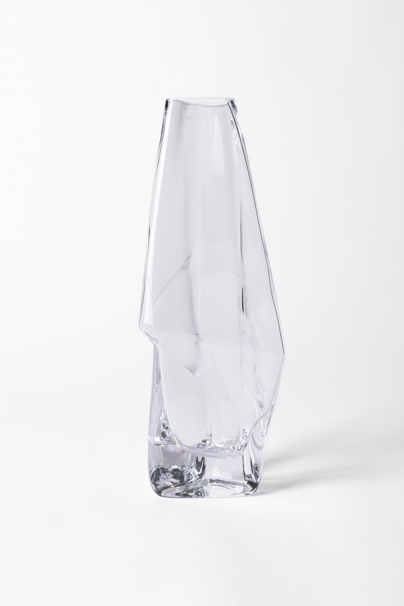 Lohkare Glass Vase