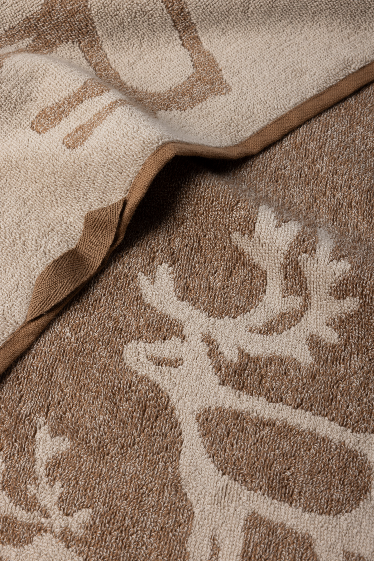 Saaga Hand Towel