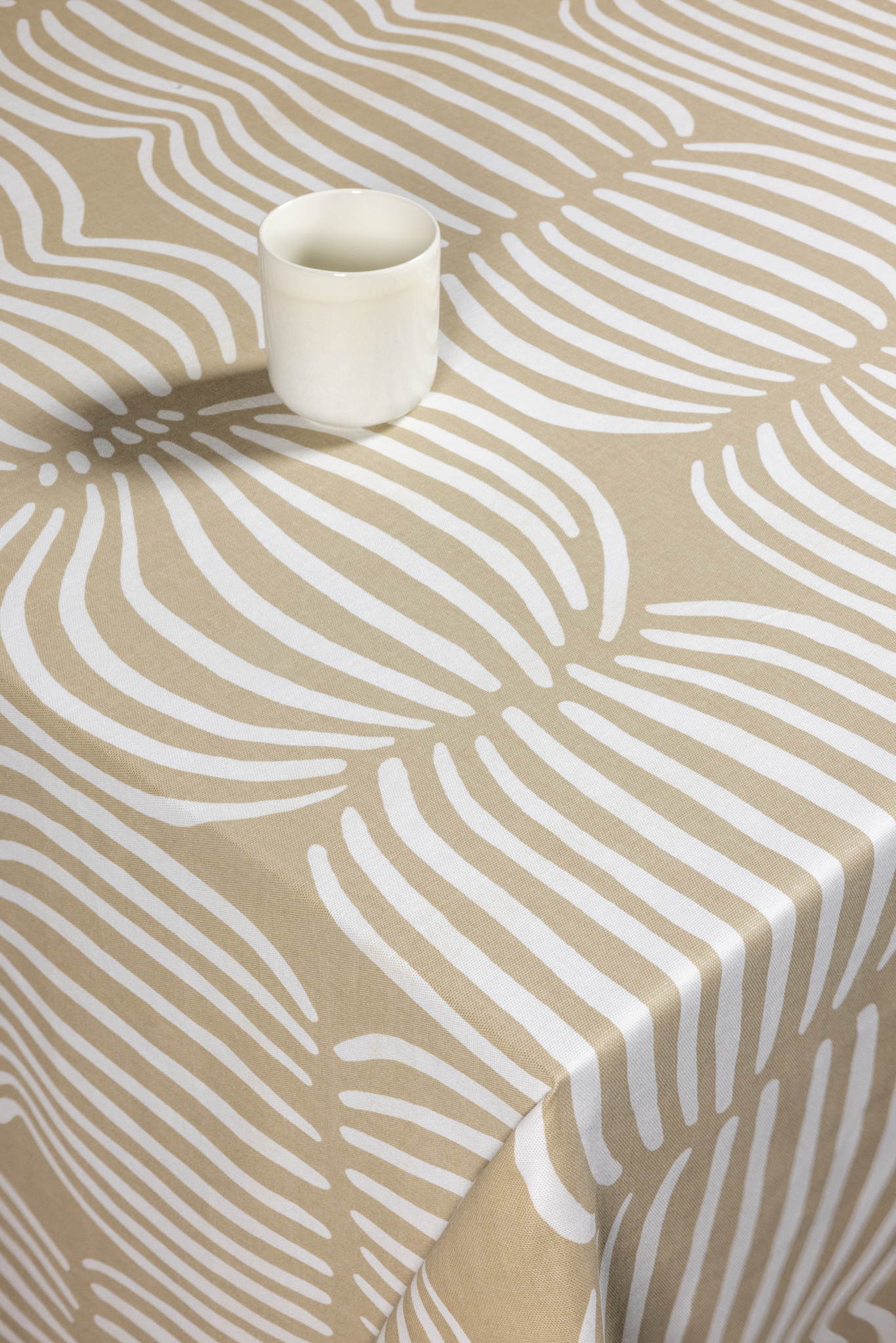 Vilja Tablecloth