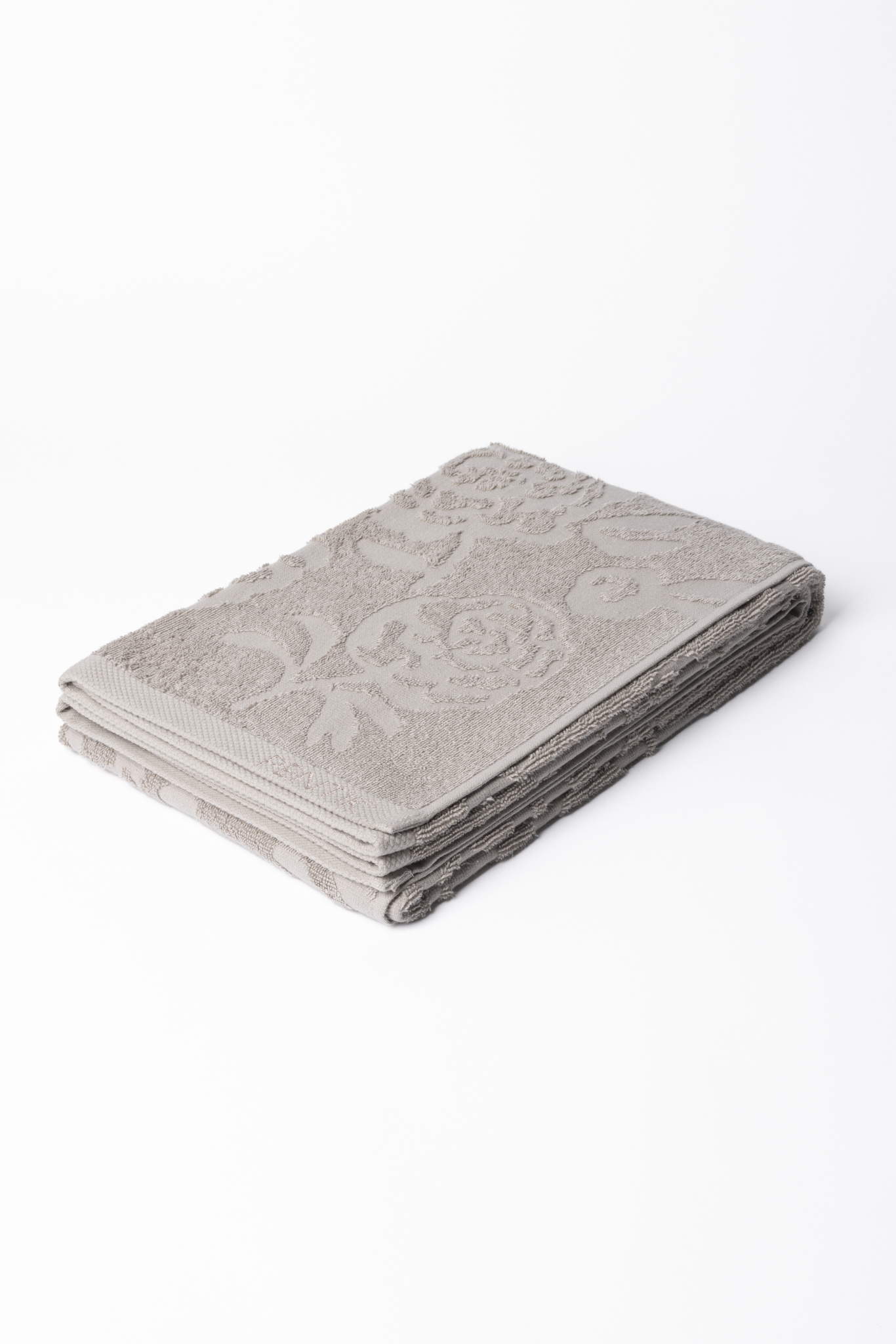 Pioni Bath Towel