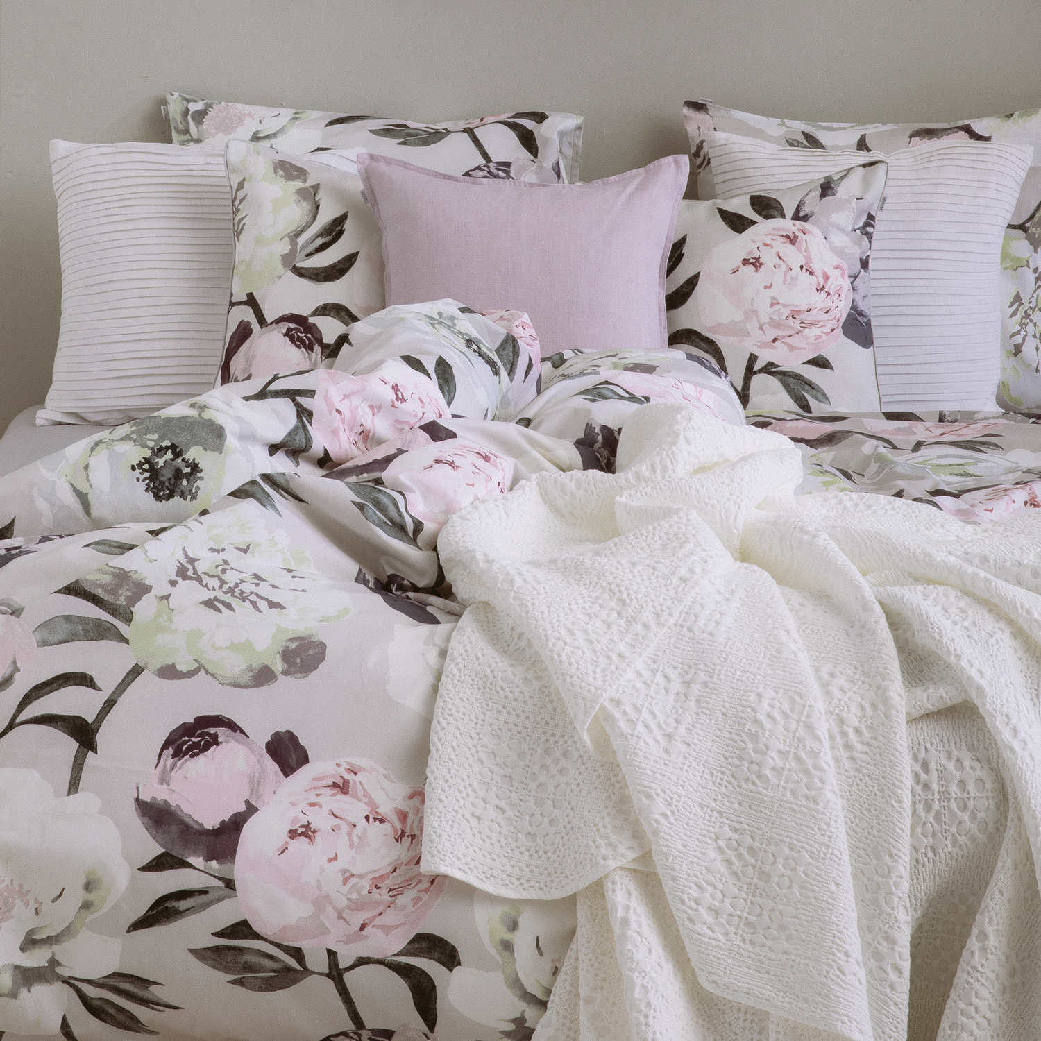 Pioni Duvet Cover Set