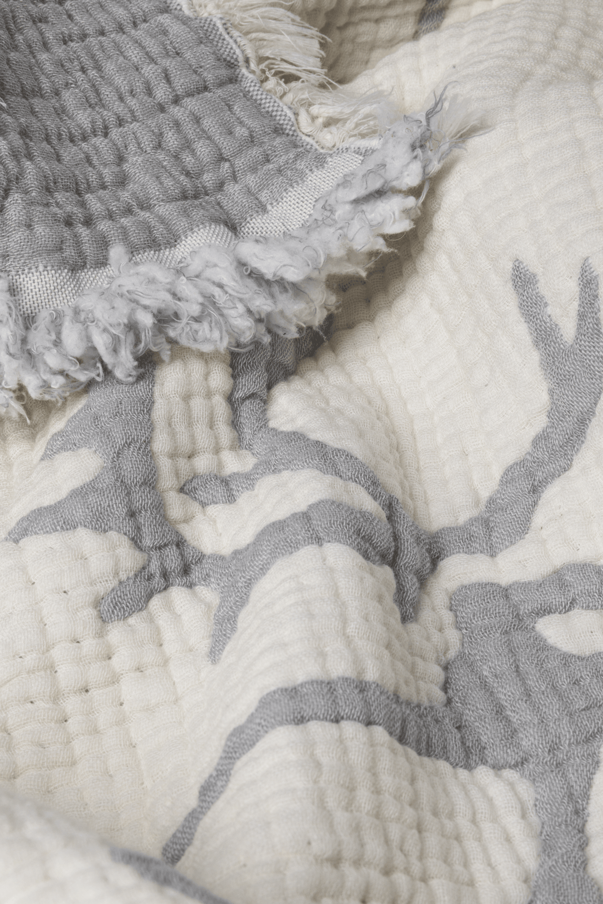 Saaga Päiväpeitto Jacquard - PENTIK - Tekstiilit/Makuuhuonetekstiilit/Päiväpeitot