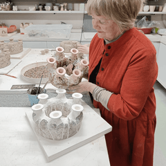 Kaamoskivi Art Kynttelikkö Kuusihaarainen - PENTIK - Sisustus/Kynttilät/Kynttilänjalat