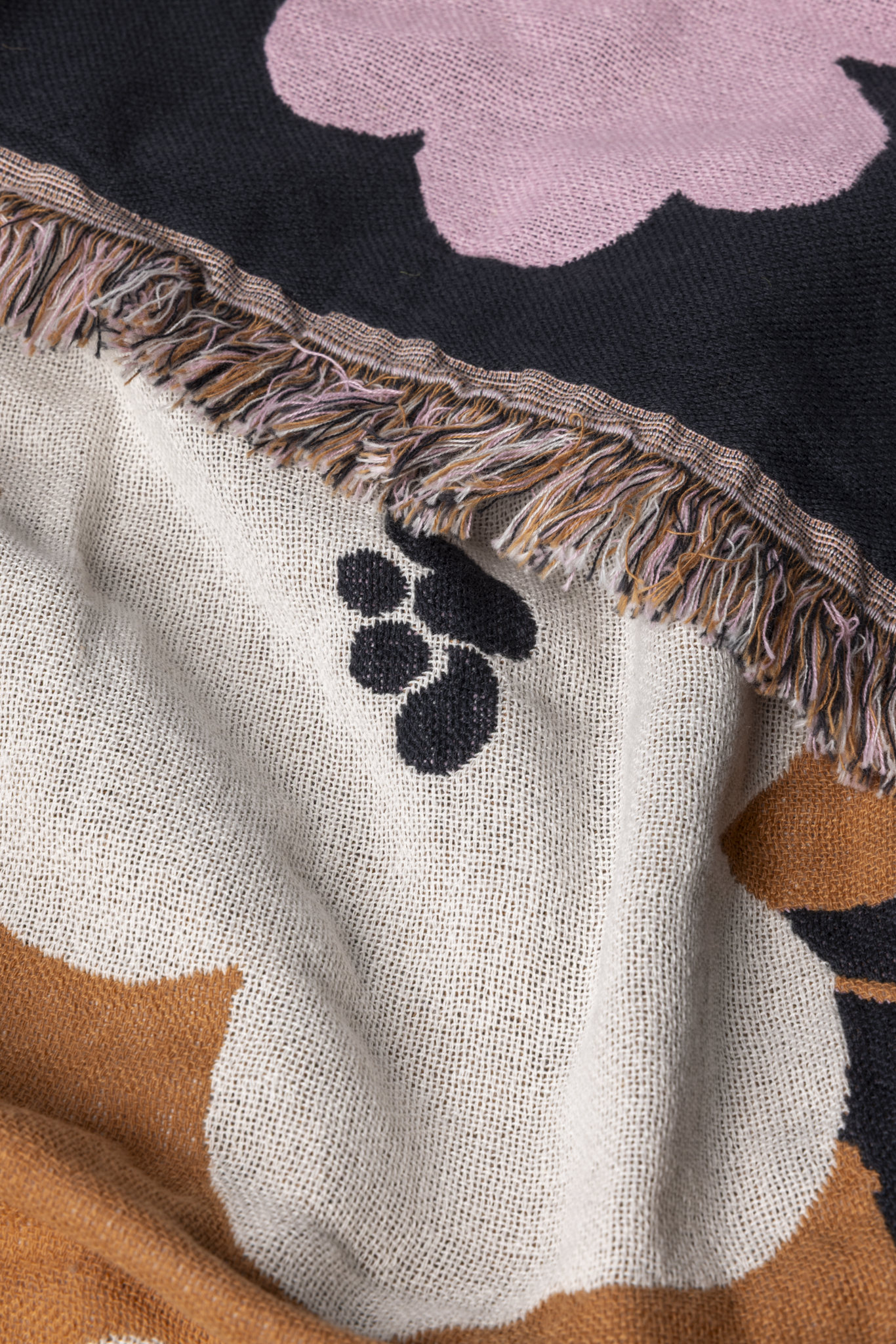 Ruusumalva Blanket Jacquard