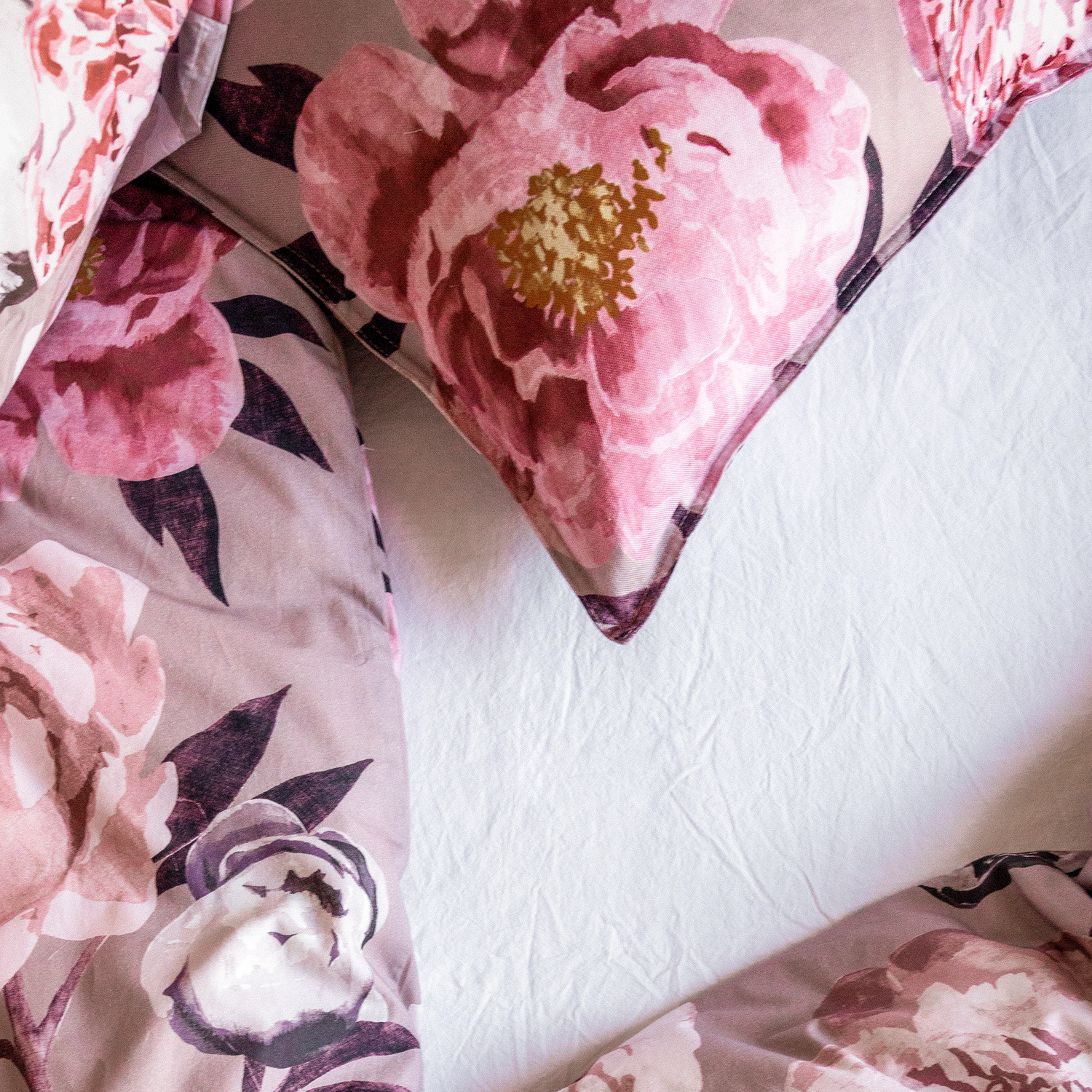 Pioni Cushion Cover