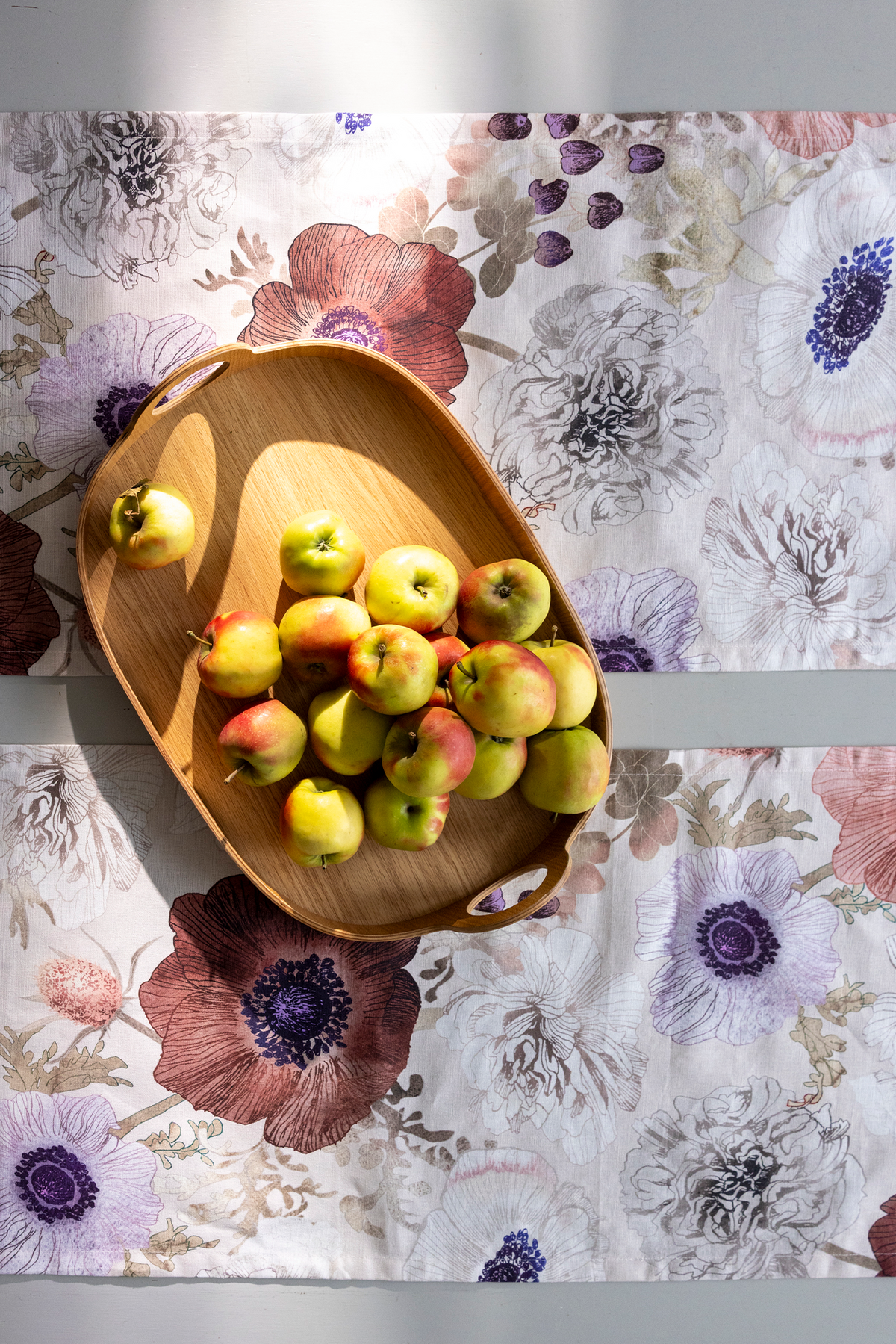 Lautta Tray