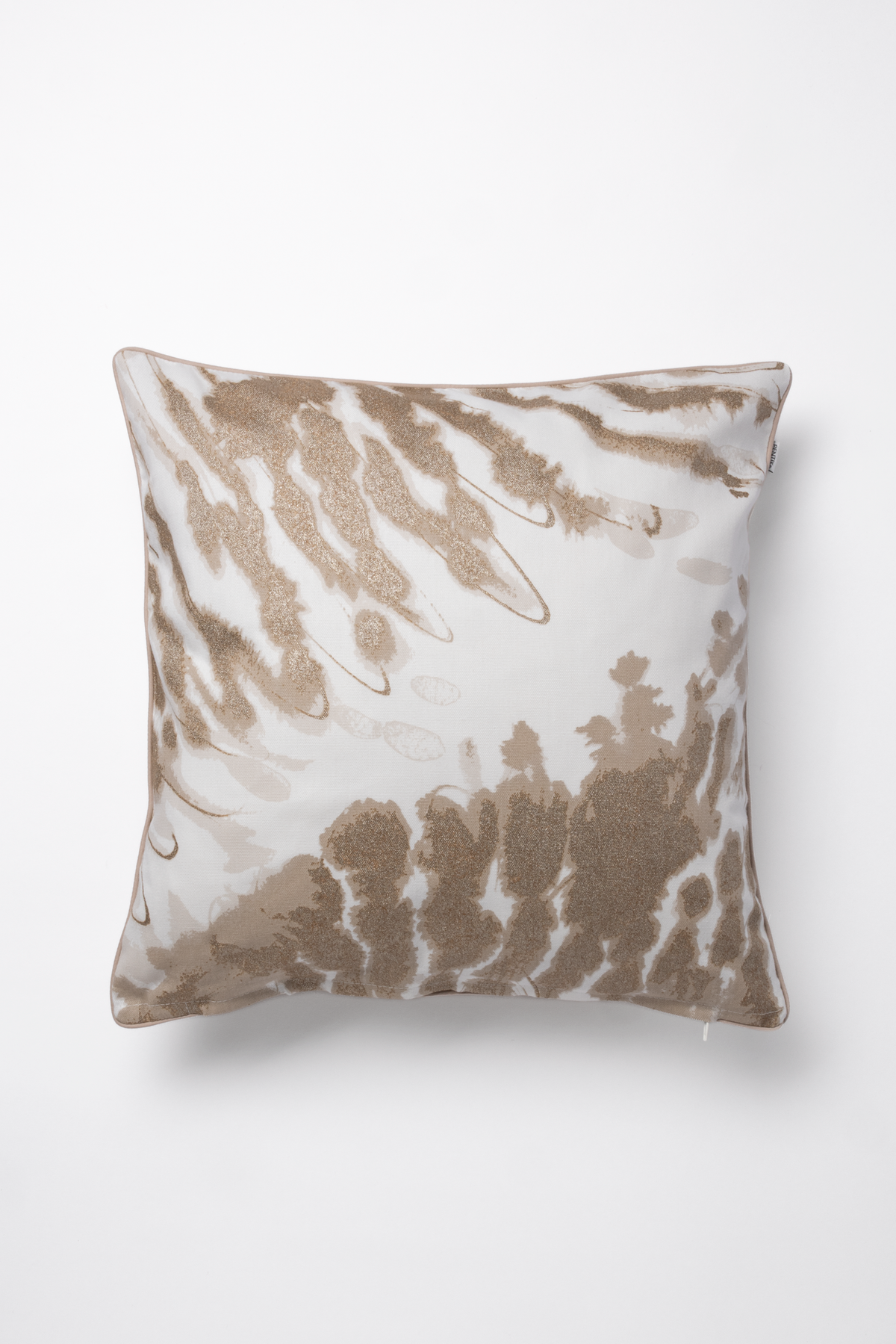 Laulujoutsen Cushion Cover