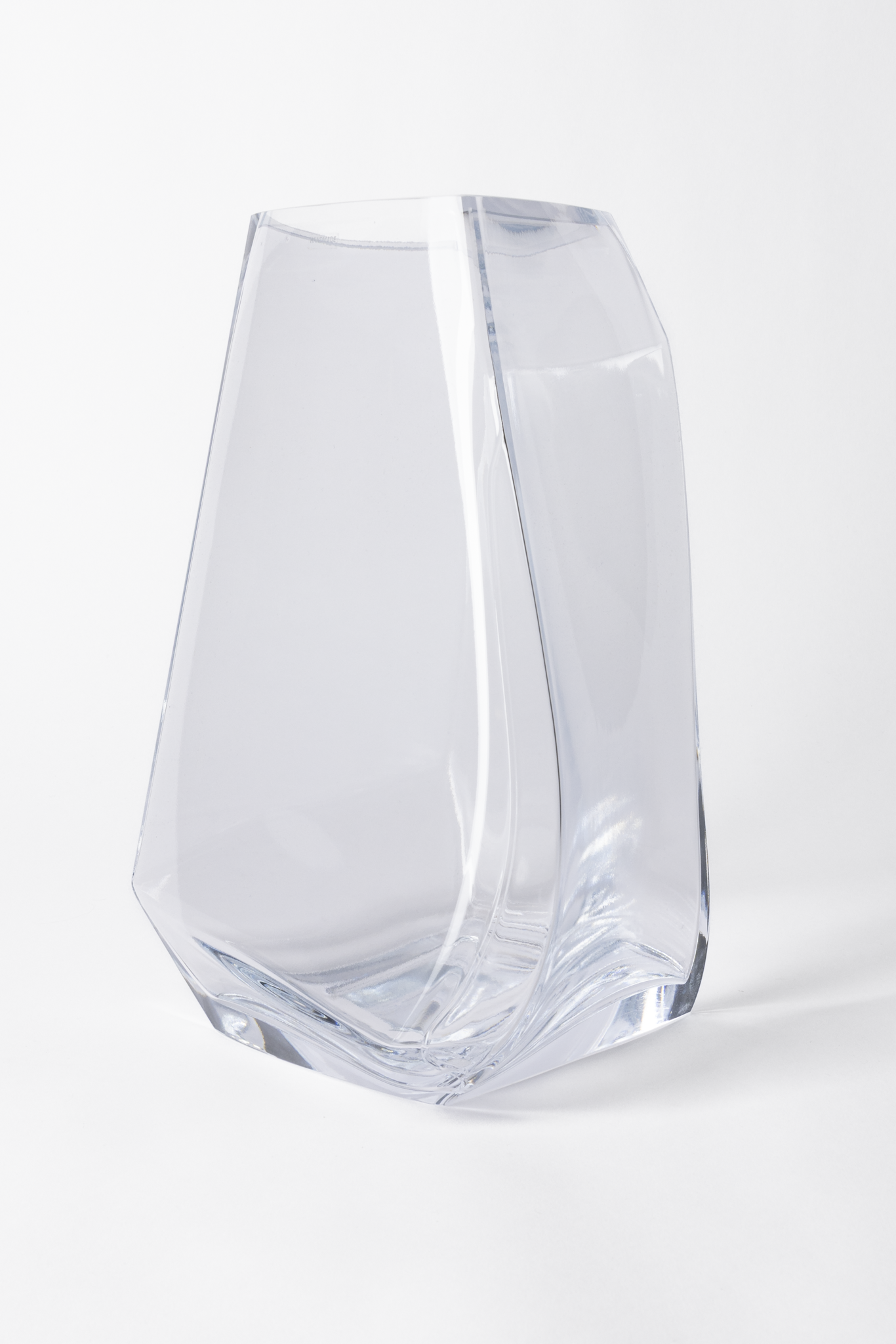 Lohkare Glass Vase