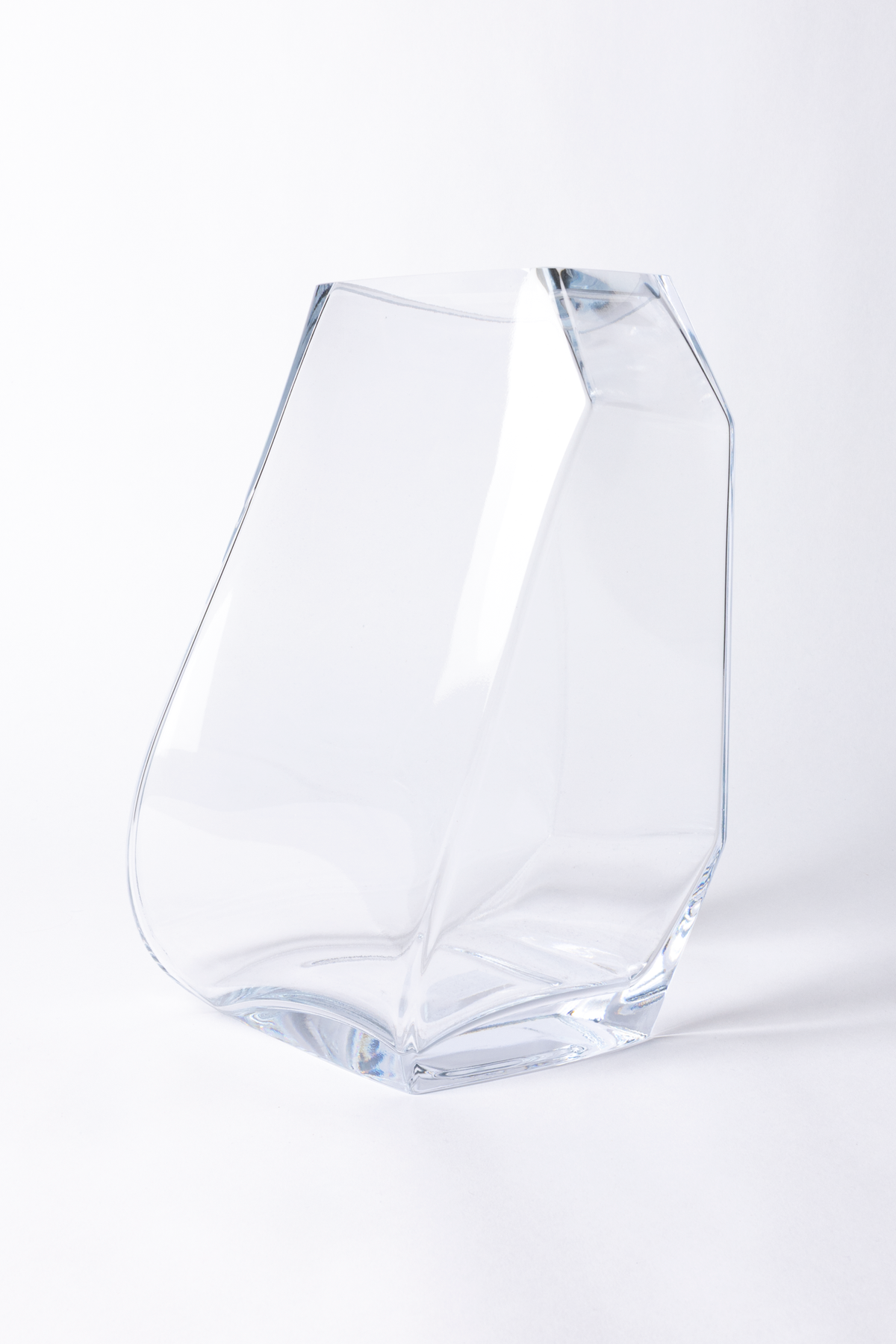 Lohkare Glass Vase